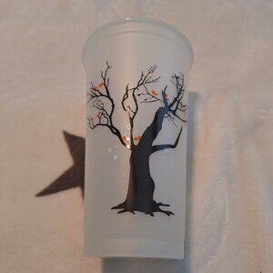2013 Starbucks Halloween Reusable 16 oz Plastic No Lid Glow In The Dark Cup‎